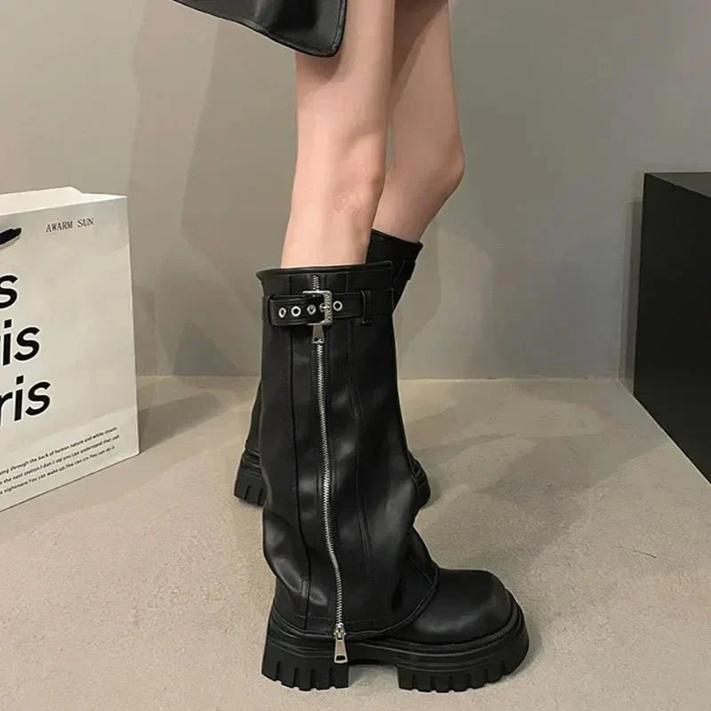 Lune Knee-High Platform Boots - Stylish - Chunky Heel
