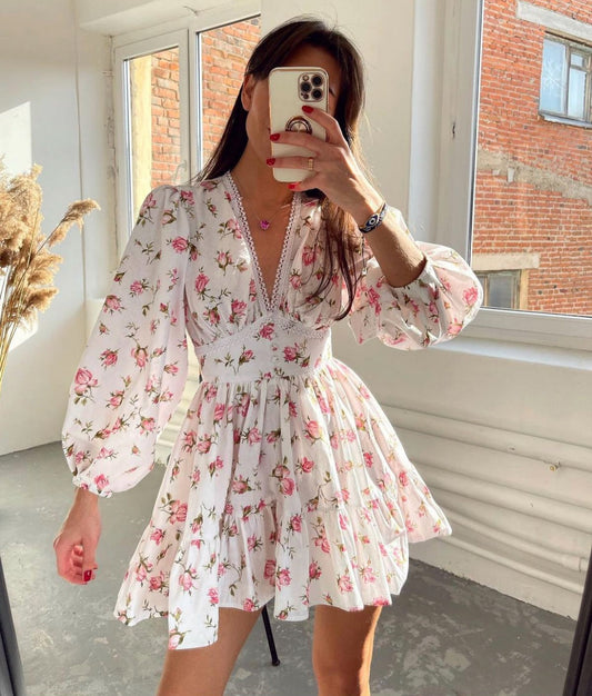 Pamela | Elegant Summer Dress with Ruffles and V-Neck