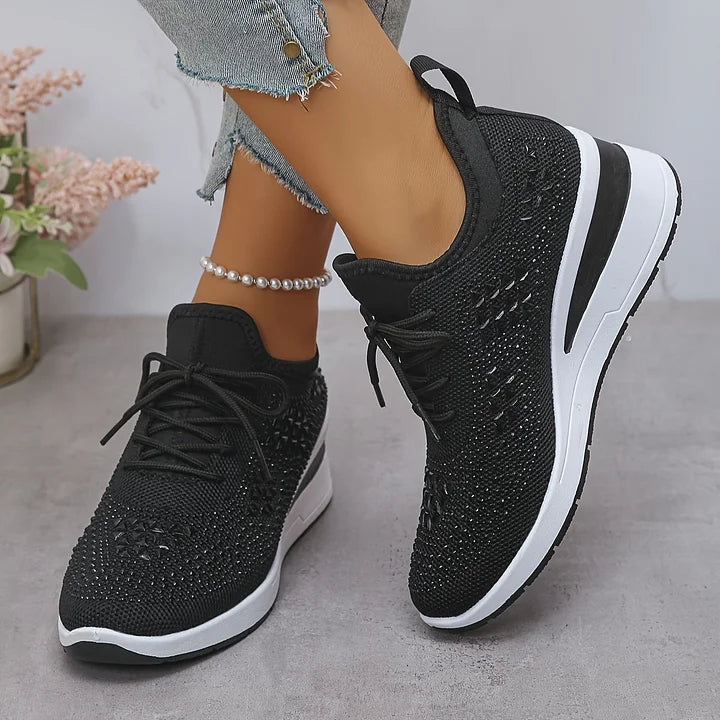 Kaylee - Elegant Supportive Walking Sneakers