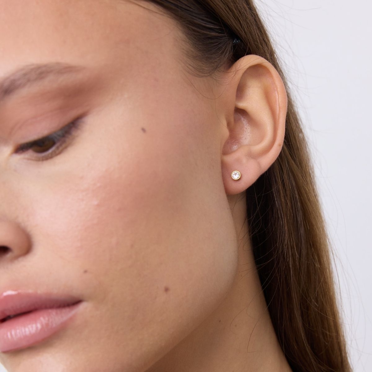 Classic Krystal Stud Øreringe 18K Guldbelagt 2mm/3mm