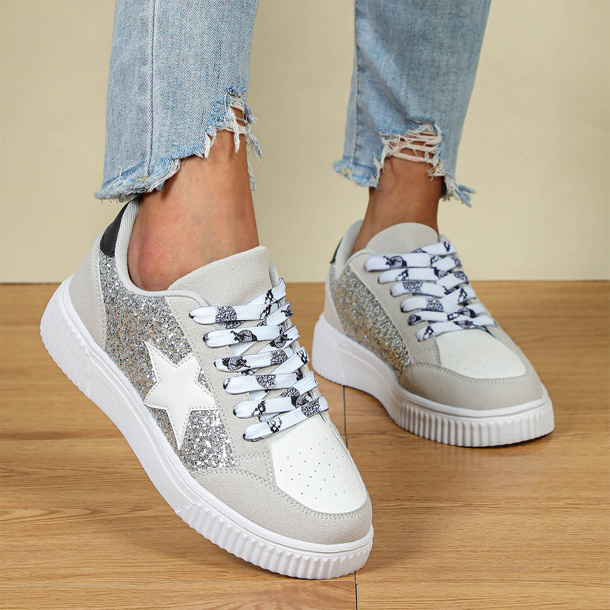 ROBEA™ - Trendy Breathable Lace-Up Running Sneakers