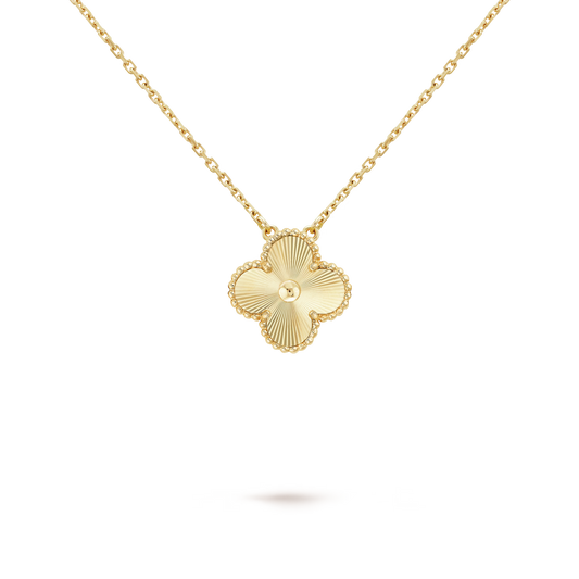 LAVISH CLOVER NECKLACE - GOLD