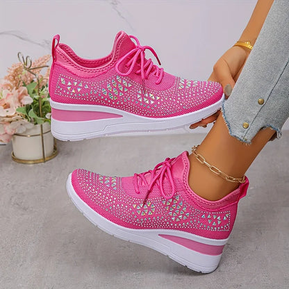 Kaylee - Elegant Supportive Walking Sneakers