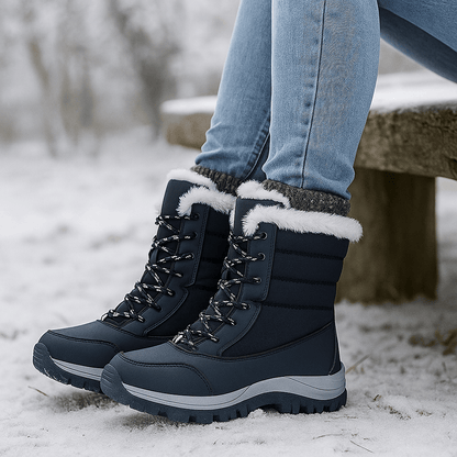 Fina Snow Boots - Platform Sole - Stylish Winter Comfort - Insulated